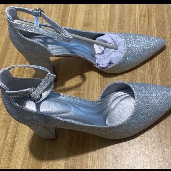 Party Women's  Sparkle Closed Toe Pumps Chunky Heels Pumps Ankle Strap NWOT 9 - Picture 5 of 12